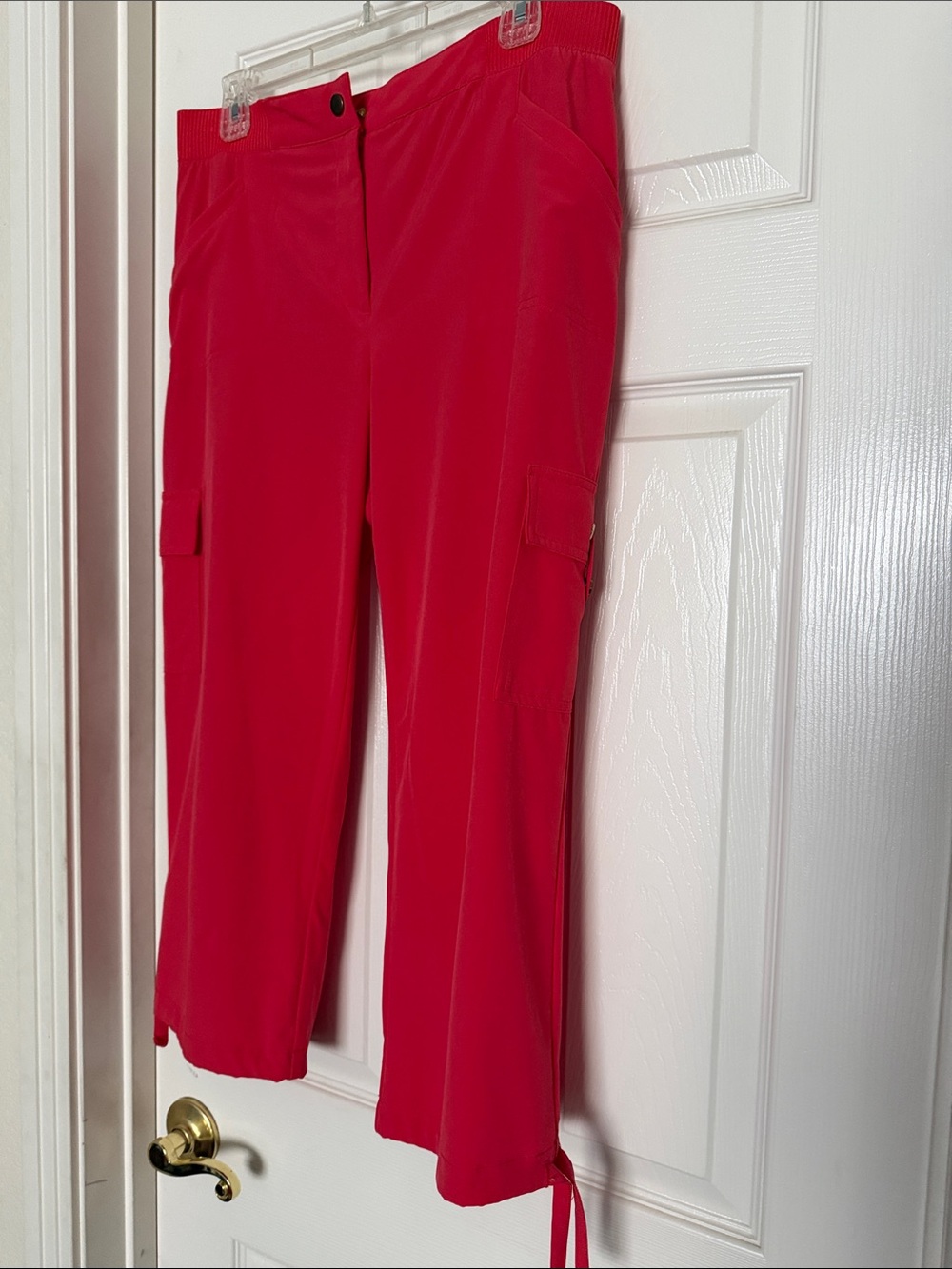 Chico’s ZEnergy  Cargo Capri Pants in a pretty punch color